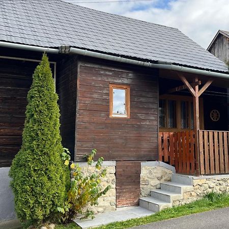 Drevenica U Porubaena Vila Jakubovany  Exterior foto